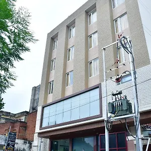 4* Hotel Yatharth